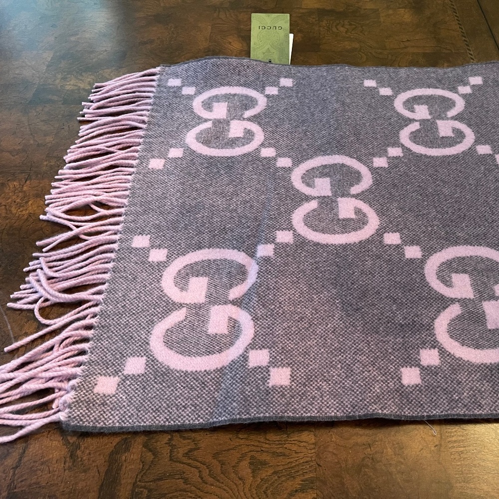 GUCCI CASHMERE SCARF